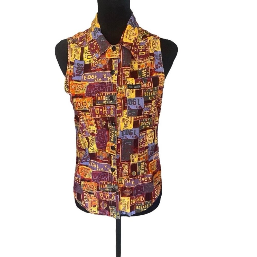 Harley Davidson license plate theme‎ sleeveless Button Women’s Shirt size small